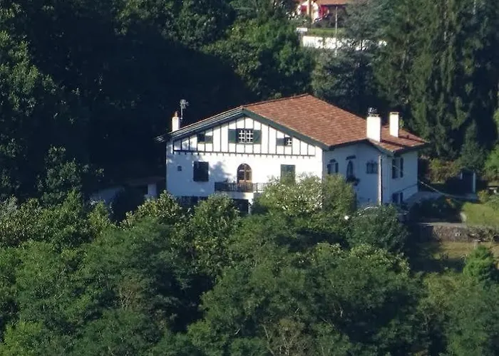 بيت للعطل Gure Gostuan